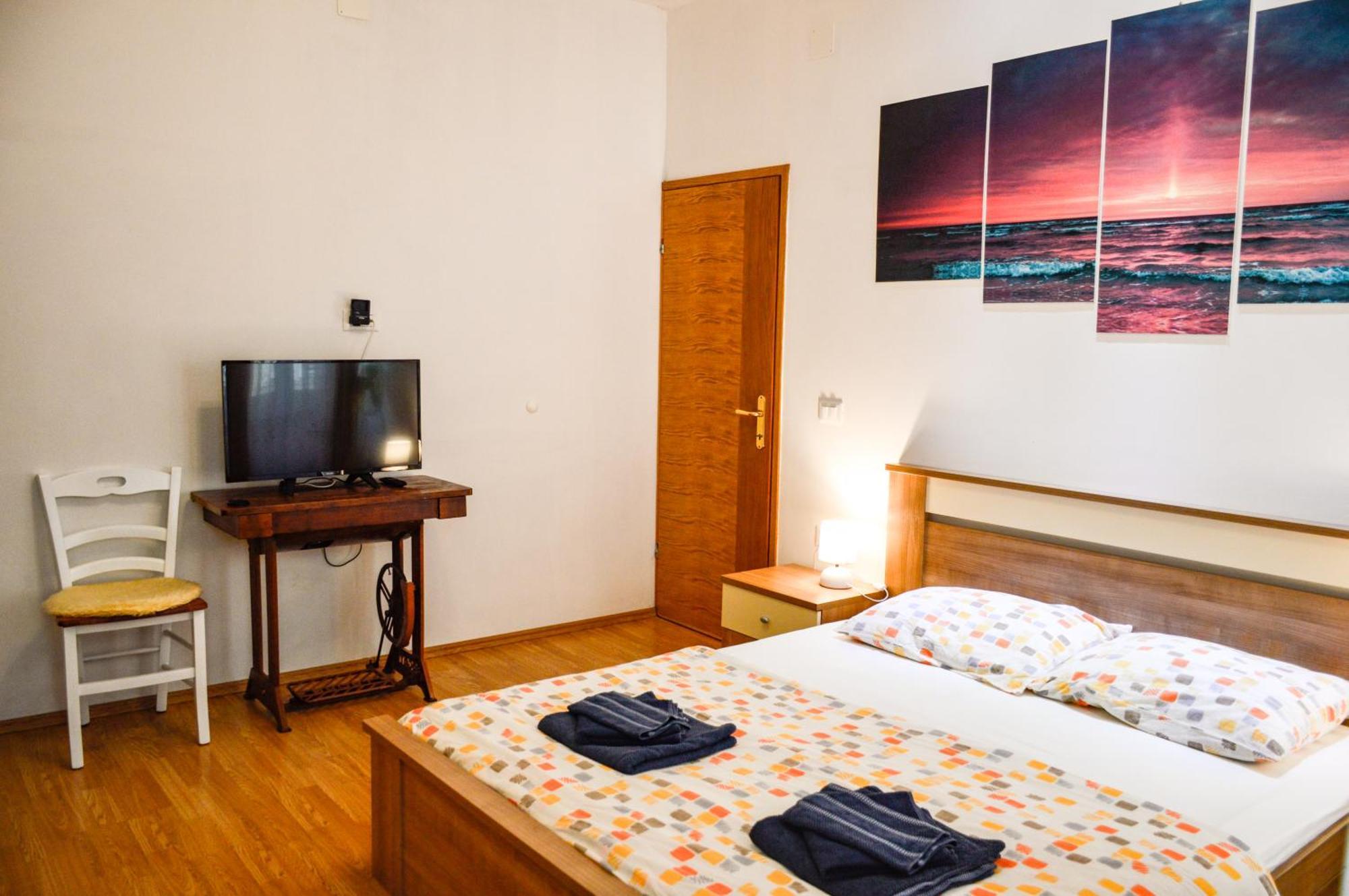 Charming Marine Style Apartment Cres Kültér fotó